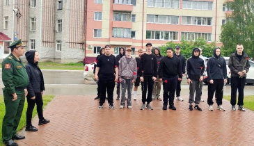 14 отважных ребят из нашего района отправились на службу в ряды Вооружённых сил России 14 отважных ребят из нашего района отправились на службу в ряды Вооружённых сил России