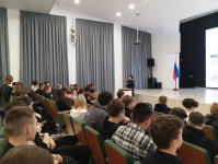 � ��������� ������ � ���������� 8 ����� �������-����������� ������������ ��������� � ����� ������