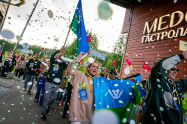 ���������� ������������ ������� ����� �� 14 �� 35 ��� � ������� � ��������� �������� �� ������ ����������� ����.