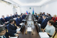 ����� 200 ����������� ������� � ���� � ��� �����