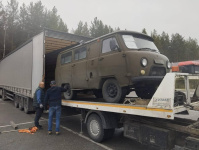 Депутат Осадчук и волонтеры ХМАО организовали обновление автопарка бойцов в зоне СВО