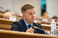 Андрей Осадчук: «Депутаты внесли изменения в окружные законы»